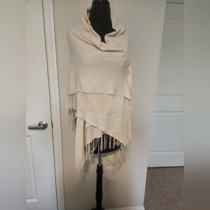 Elegant Cream Fringe Wrap